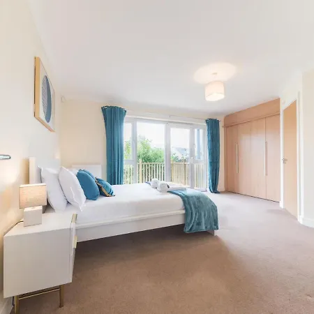 Pass The Keys Farrers View - Stylish Split Level Home In Levens Village Casa de Férias Kendal